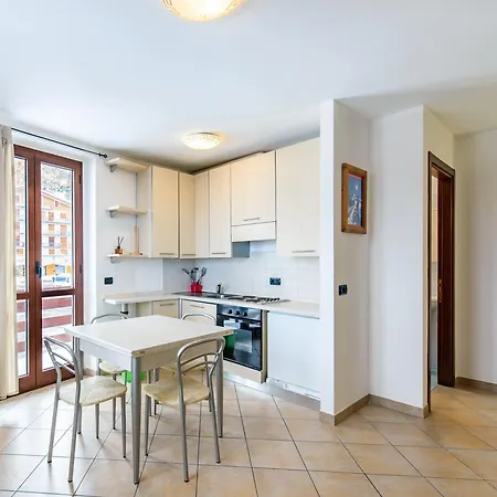 Zona Portici Apartment Prato Nevoso Room photo